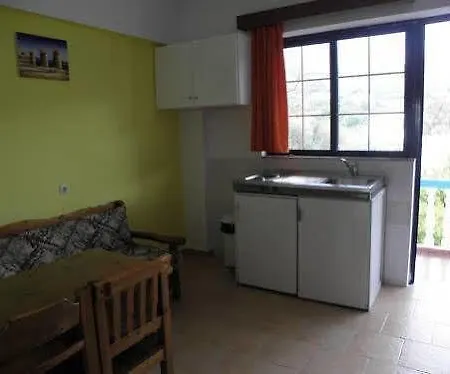 Afroditi Artemis Apartament Stegna